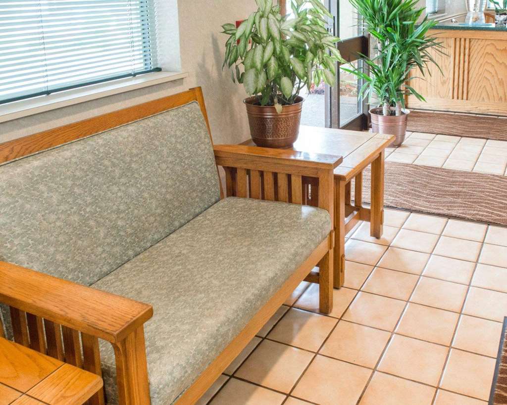 Quality Inn & Suites New Castle Intérieur photo